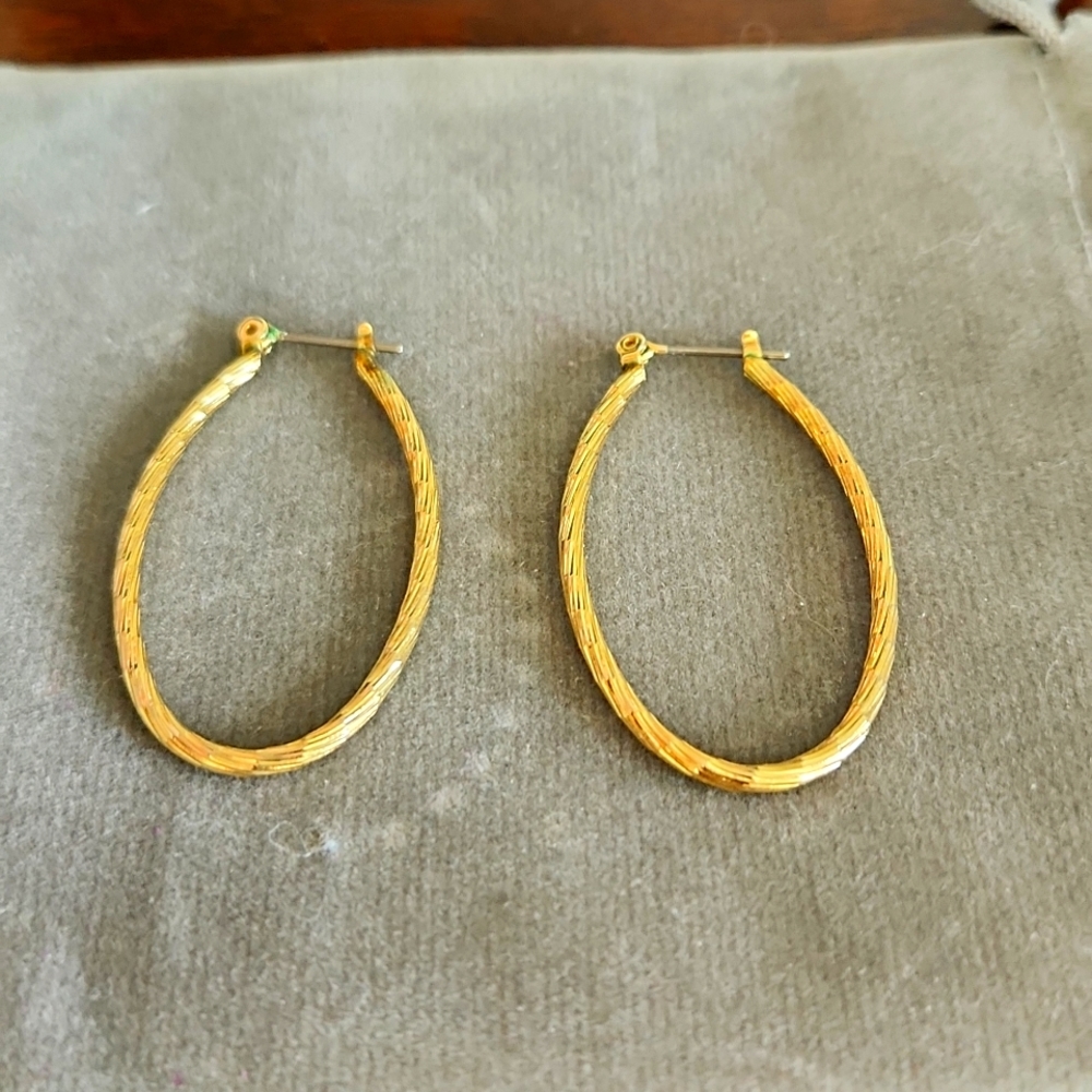 Gold earrings